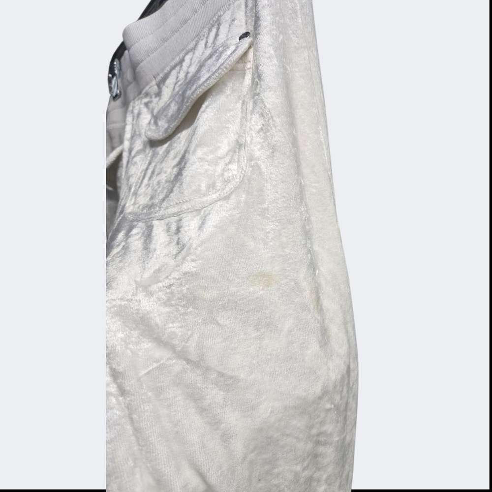 BCBG White Velvet Hoodie & Jogger Set ๐ค - Picture 8 of 9
